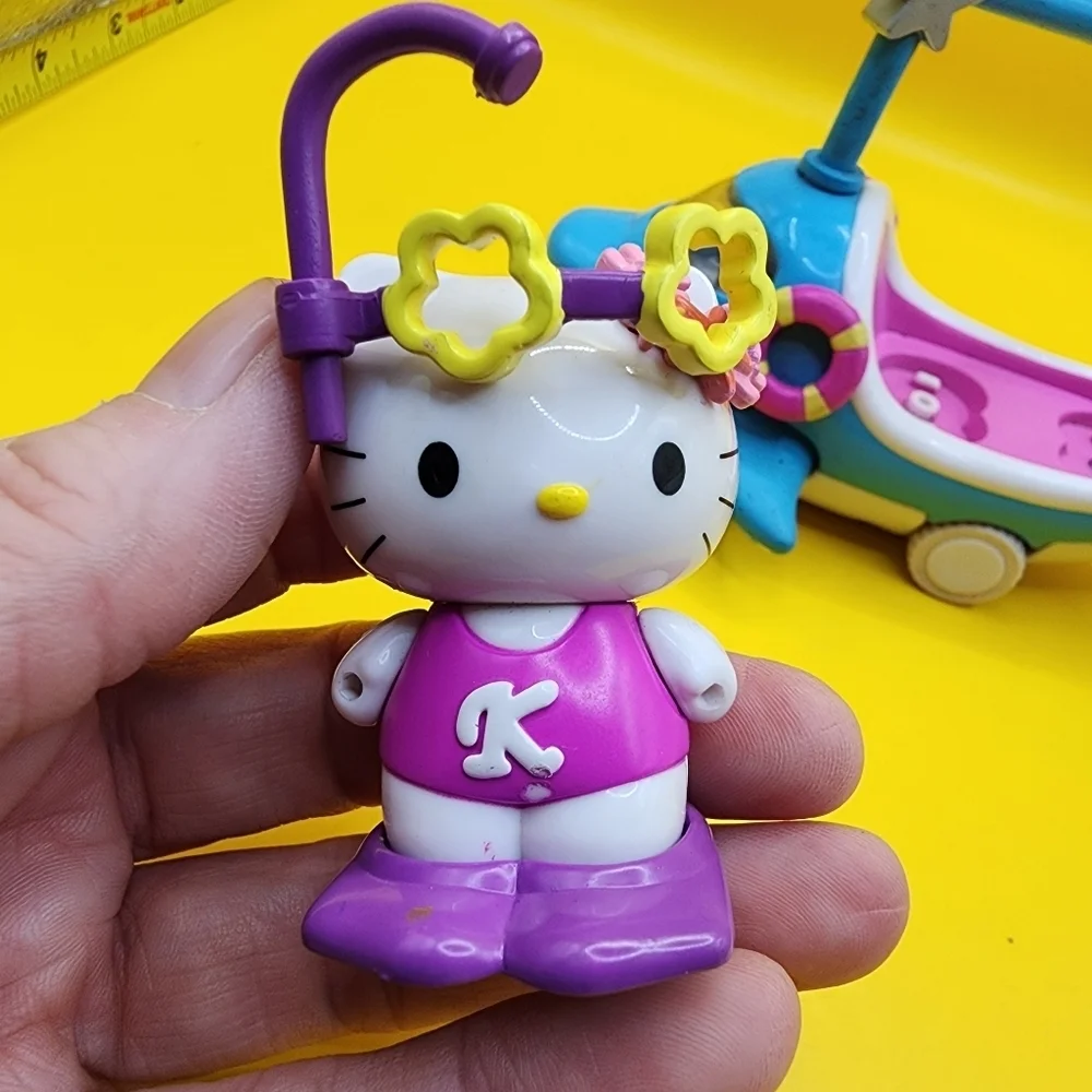 2002 Hello Kitty Dream World Dolphin Yacht Sanrio